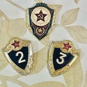 VTG Lot Of 3 Russian USSR Soviet Red Army Pin Badges USSR MILITARY СССР